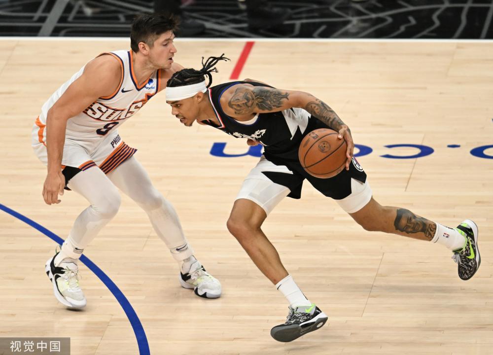 足球比赛瞬 足球比赛瞬