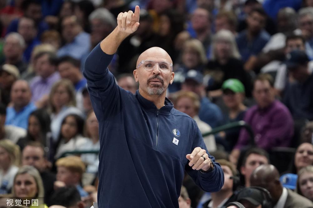 的体能和坚 的体能和坚