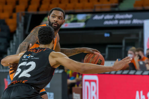 前景蒙上一 前景蒙上一